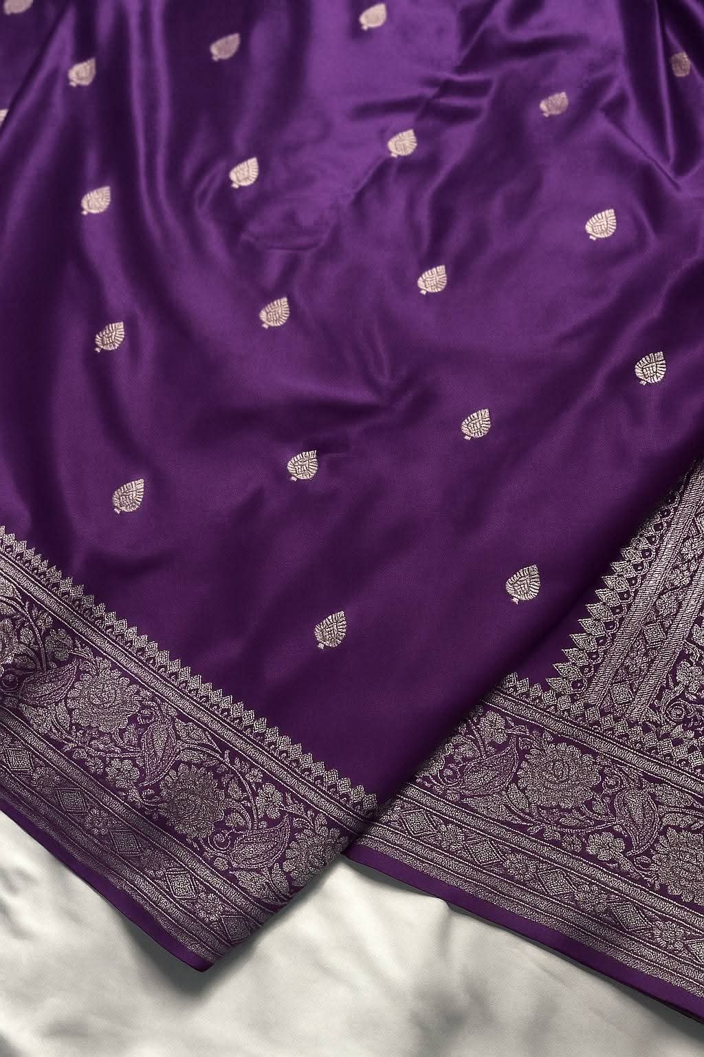 Designer Emerald Green Mashru Silk Saree with Zari Border