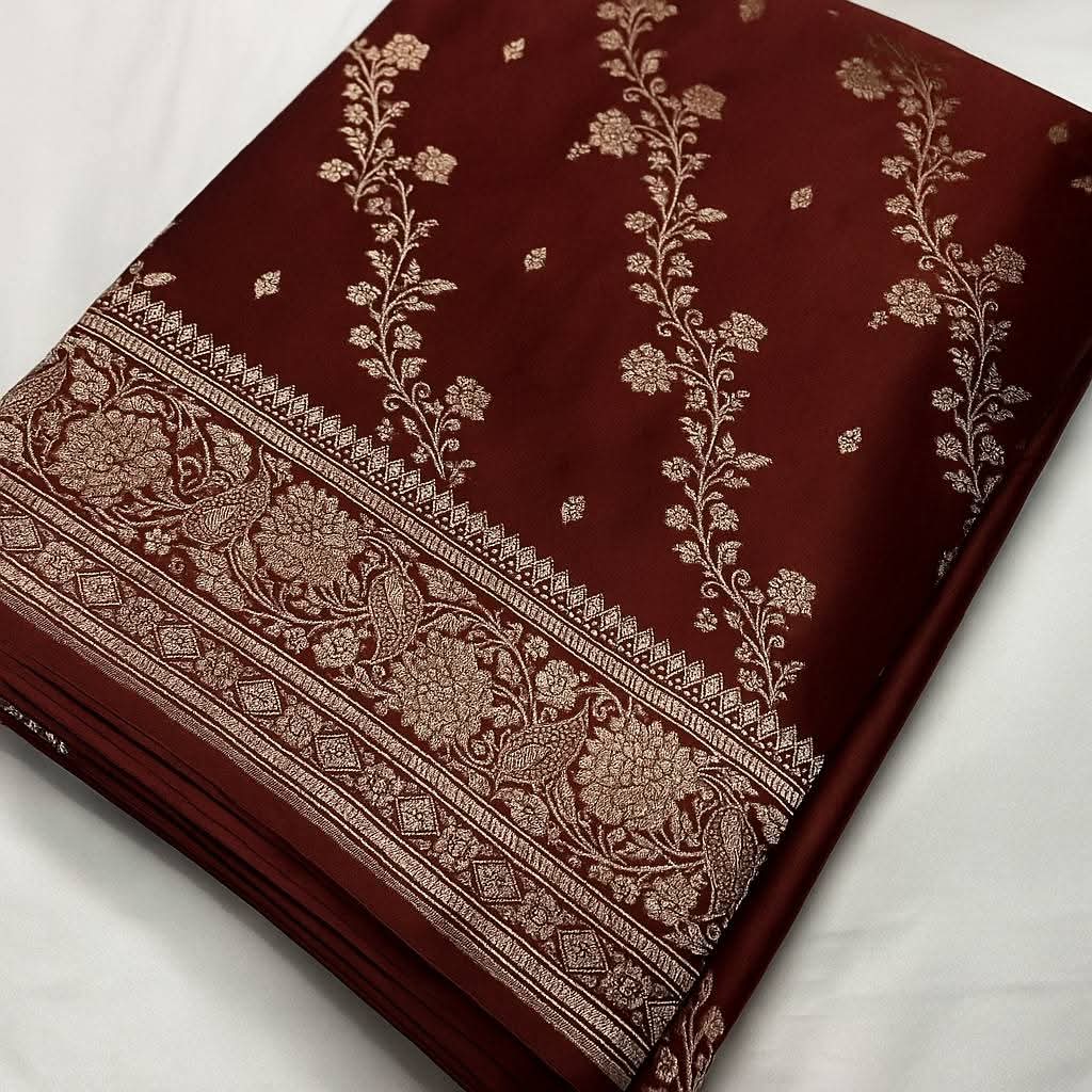 Premium Emerald Green Mashru Silk Saree with Premium Shine