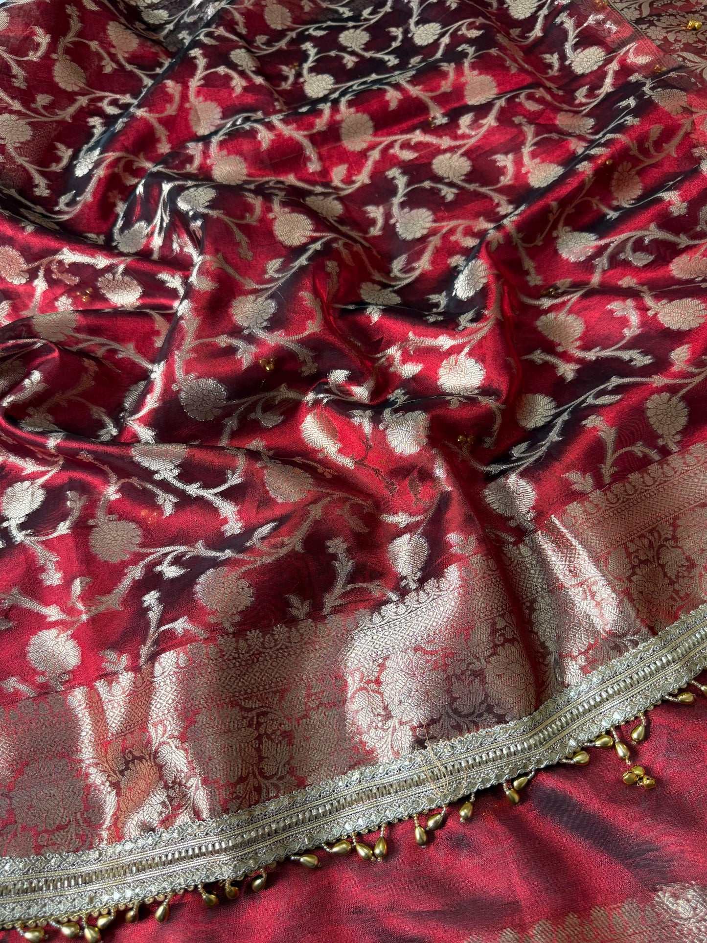 Red Ghungaroo Banarasi Tissue Saree With Designer Lace Work