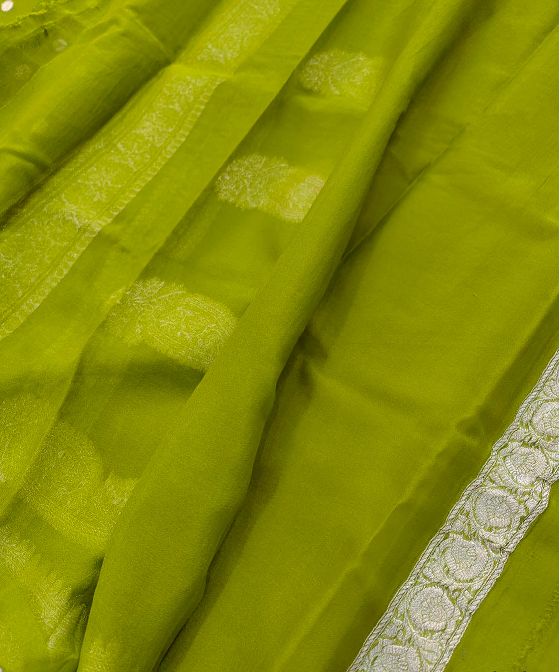 Apple Green Khaddi Chiffon Handloom Silk Saree