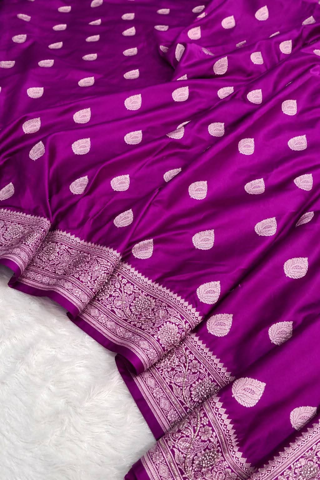 Elegant Rani Pink Mashru Silk Saree with Floral Design