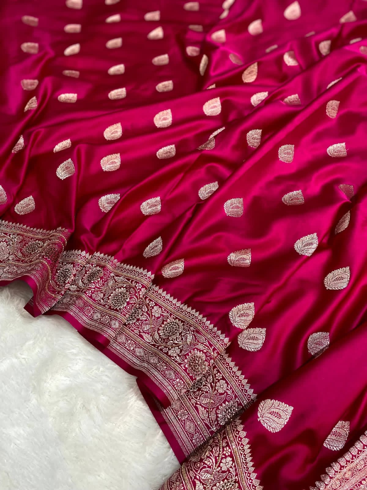 Classic Rani Pink Mashru Silk Saree with Traditional Motifs